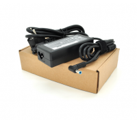 Блок питания MERLION для ноутбукa HP 19,5V 2,31A (45 Вт) штекер 4.5*3,0мм, длина 0,9м + кабель питания